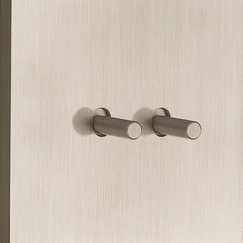 Product gallery item